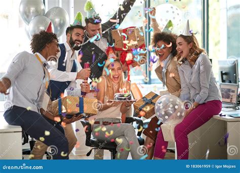 party fiesta empleo